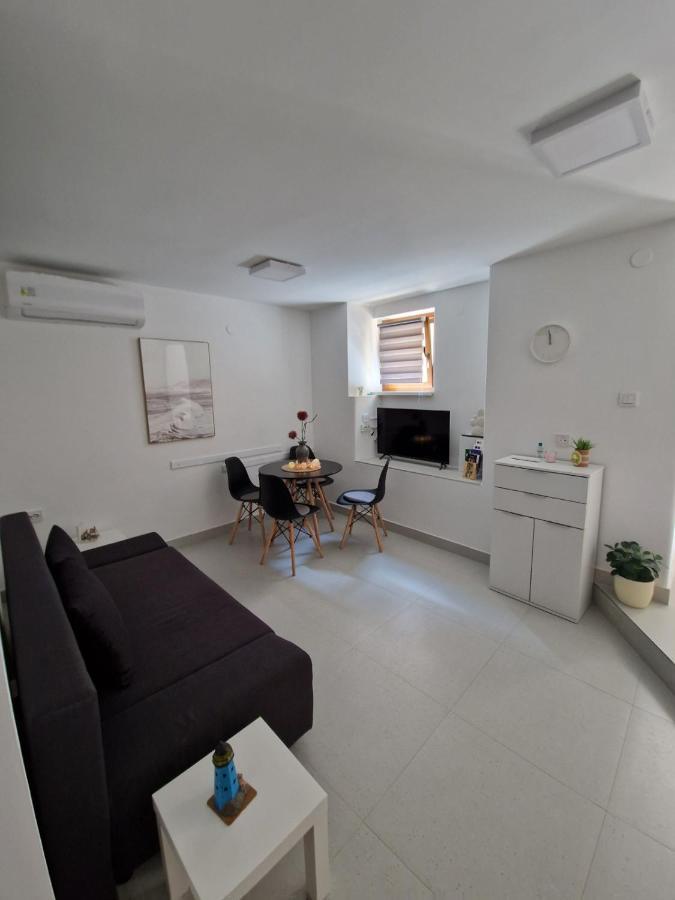 Zad Senj Apartman Екстериор снимка